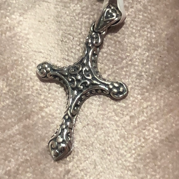 FANCY Sterling Silver Cross - Picture 10 of 11